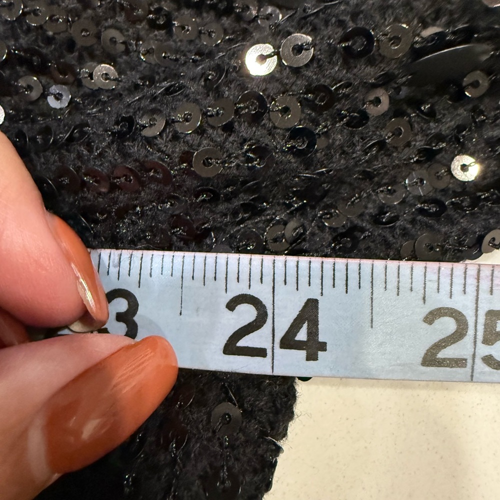 EUC – Chico’s Black Sequins V-Neck Button Down Cardigan Sweater – Xlarge - Picture 5 of 7